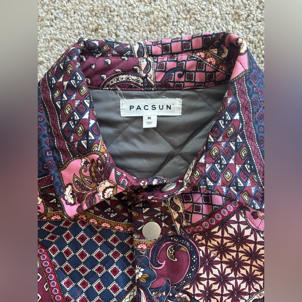 PacSun Quilted Shirt Jacket Men’s Multi Color Paisley Size Medium - Picture 8 of 13